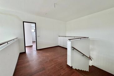 Elmina Green The Eighth @ City of Elmina