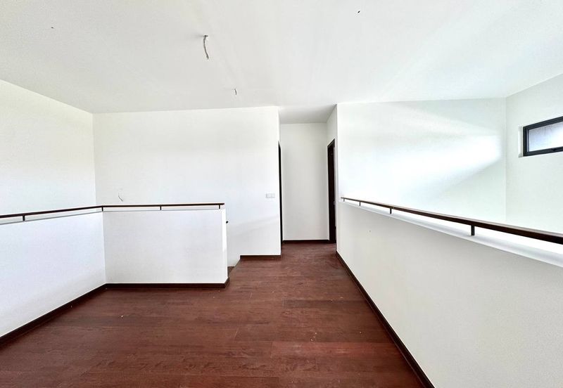 Elmina Green The Eighth @ City of Elmina