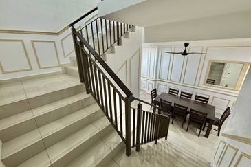 Setia Warisan Tropika (Belladonna)