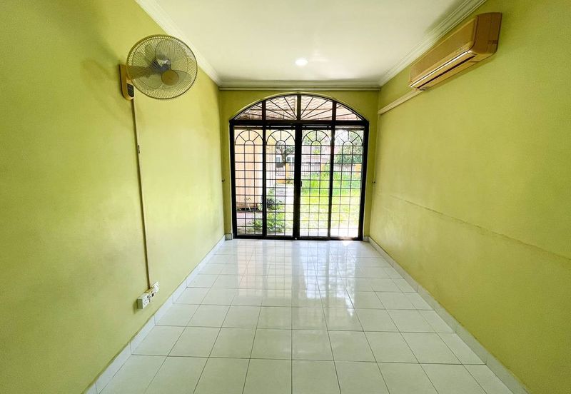 Bandar Tun Hussein Onn