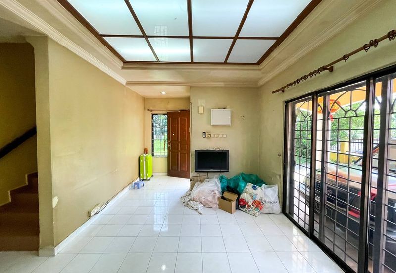 Bandar Tun Hussein Onn