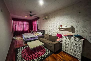 Kampung Datuk Keramat