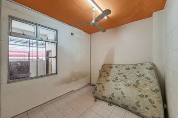 Taman Mawar, Bandar Baru Salak Tinggi