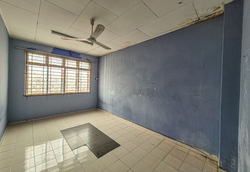 Taman Mawar, Bandar Baru Salak Tinggi