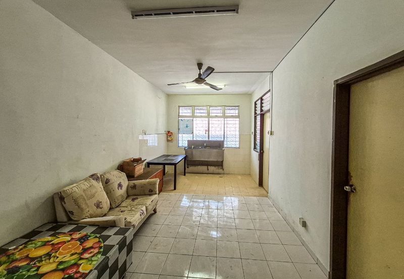 Taman Mawar, Bandar Baru Salak Tinggi