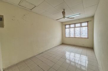 Taman Mawar, Bandar Baru Salak Tinggi