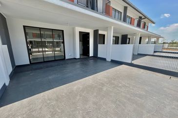 Casira 3 @ Bandar Bukit Raja