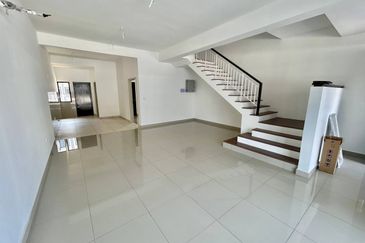 Casira 3 @ Bandar Bukit Raja