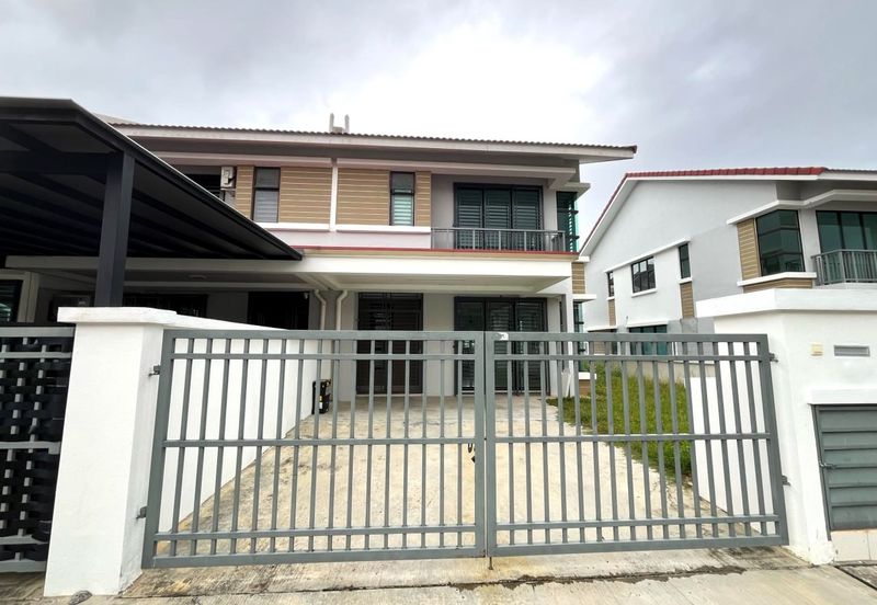 Puteri Aira @ Kota Puteri