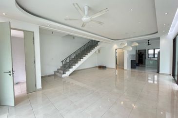 Puteri Aira @ Kota Puteri