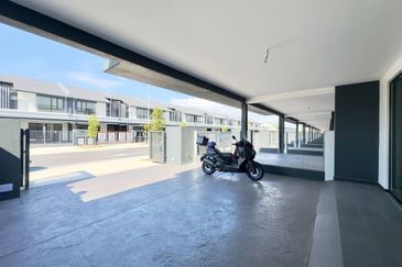 Nadira 3 @ Bandar Bukit Raja