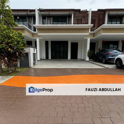 Fully Furnished Renovated Double Storey Terrace Superlink Isle Of Botanica Eco Glades Cyberjaya, Selangor, Cyberjaya
