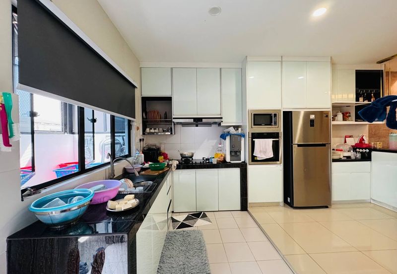 Banyas @ Setia EcoHill 2