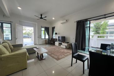 Cradleton @ Eco Majestic