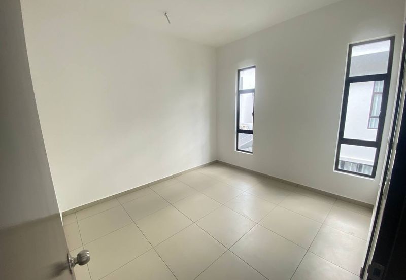 Frossa @ Setia Ecohill 2