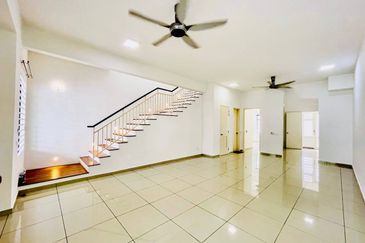 Cradleton @ Eco Majestic