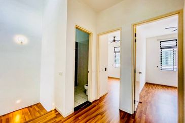 Cradleton @ Eco Majestic