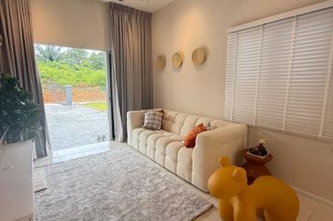 Single Storey Terrace in Port Dickson,Teluk Kemang, 20 X 134 