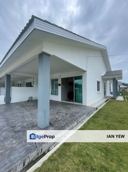 Rumah Teres Setingkat 20 X 70 , Lukut Port Dickson, Negeri Sembilan, Port Dickson