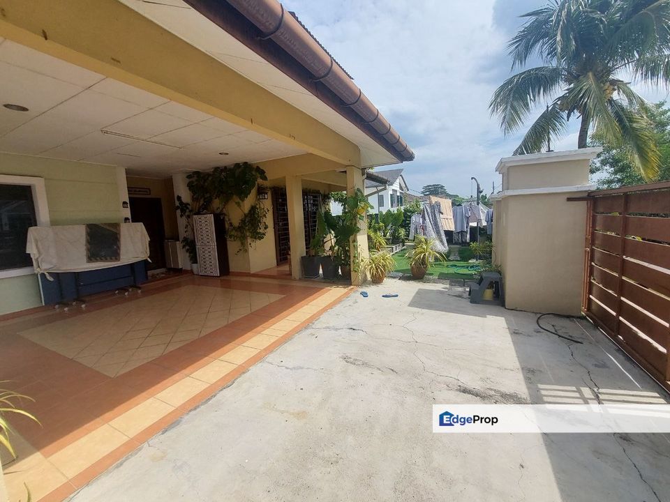 Individual Designed 2 storey detached Bungalow Near IIUM Gombak , Selangor, Gombak