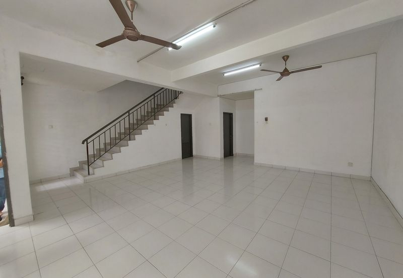 Taman Tamu Hillpark (Seksyen 4)