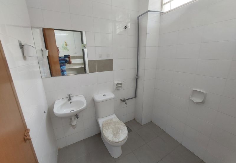 Taman Tamu Hillpark (Seksyen 4)