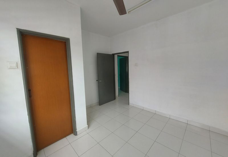 Taman Tamu Hillpark (Seksyen 4)