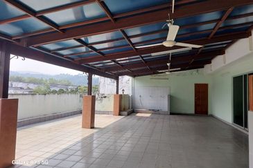 Kemensah Villa Condominium