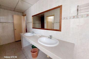 Kemensah Villa Condominium