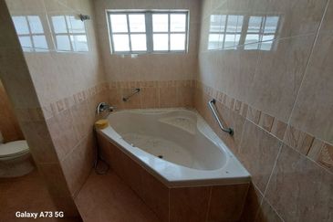 Kemensah Villa Condominium