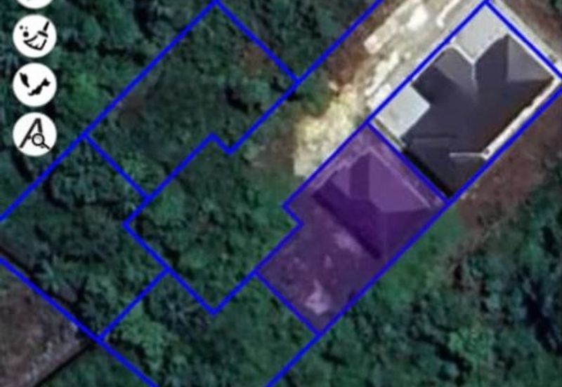 Rumah Banglo Sesebuah/ Tanah Luas / Freehold / Malay Reserve 