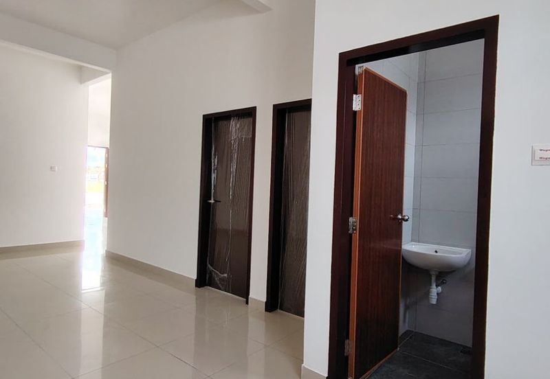 PERUMAHAN BARU SEMI-D 1 TINGKAT DI AYER HITAM, 4KM KE TOLL AYER HITAM