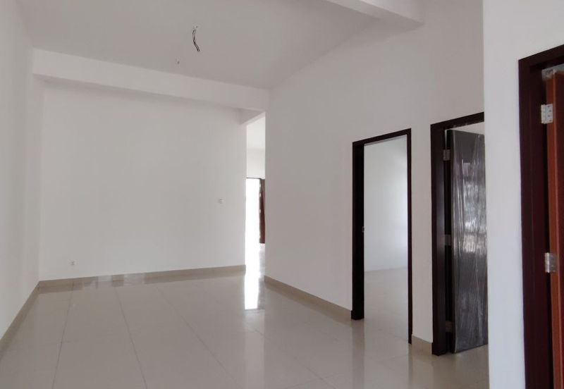 PERUMAHAN BARU SEMI-D 1 TINGKAT DI AYER HITAM, 4KM KE TOLL AYER HITAM