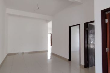 PERUMAHAN BARU SEMI-D 1 TINGKAT DI AYER HITAM, 4KM KE TOLL AYER HITAM