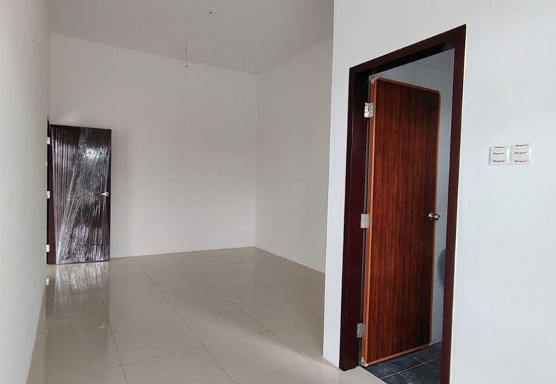 PERUMAHAN BARU SEMI-D 1 TINGKAT DI AYER HITAM, 4KM KE TOLL AYER HITAM