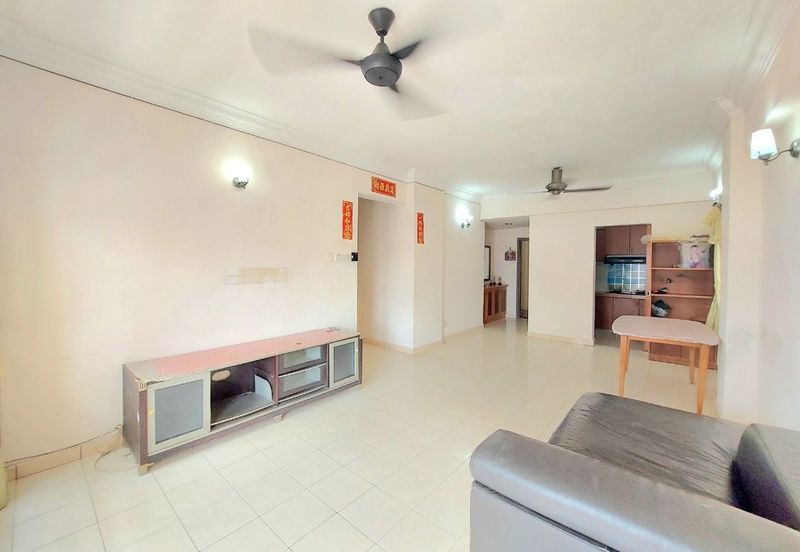 Medan Putra Condominium