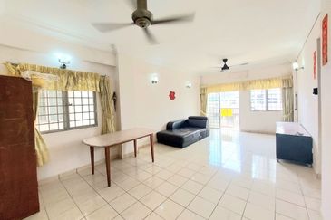 Medan Putra Condominium