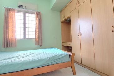 Medan Putra Condominium