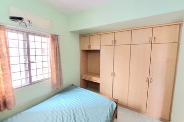 Medan Putra Condominium