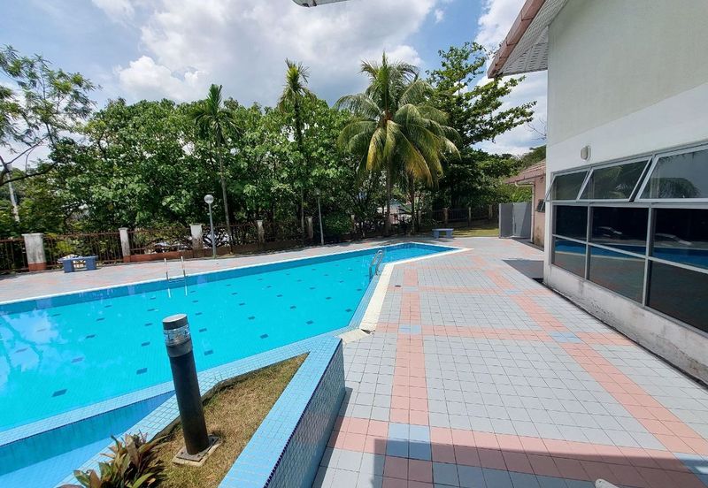 Medan Putra Condominium