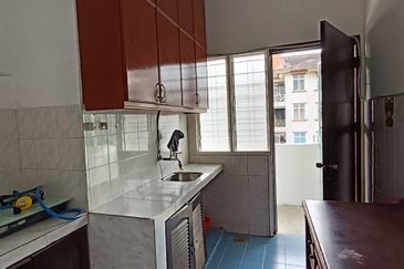 Sri Wira Apartment, Ukay Perdana