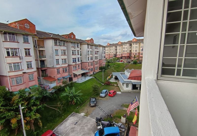 Sri Wira Apartment, Ukay Perdana