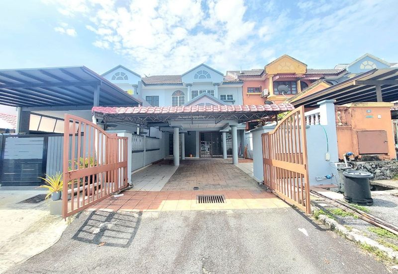 Jalan Suasana, Bandar Tun Hussein Onn