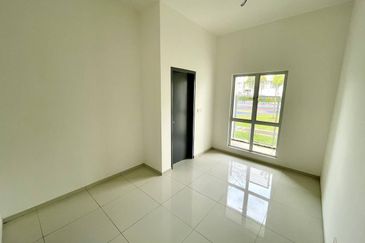 Casa Wood @ Cybersouth