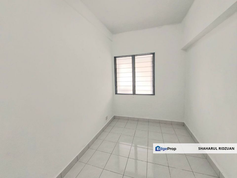 Astana Mutiara Bkt Rahman Putra Non Bumi Unit, Selangor, Bukit Rahman Putra