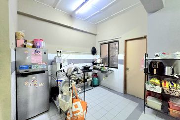 Taman Lembah Maju 600 Apartment