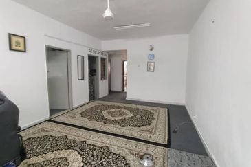 Ayers & Astaria Condominium