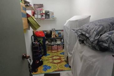 Ayers & Astaria Condominium