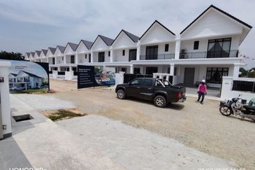 Taman Mekar Emas, Perumahan Baru di Ayer Hitam, Hanya 3KM dari Tol Ayer Hitam 