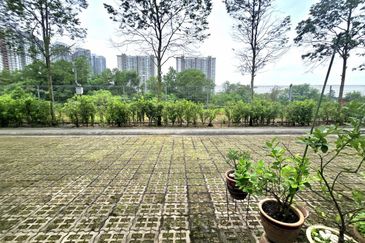 Lake Point Residence